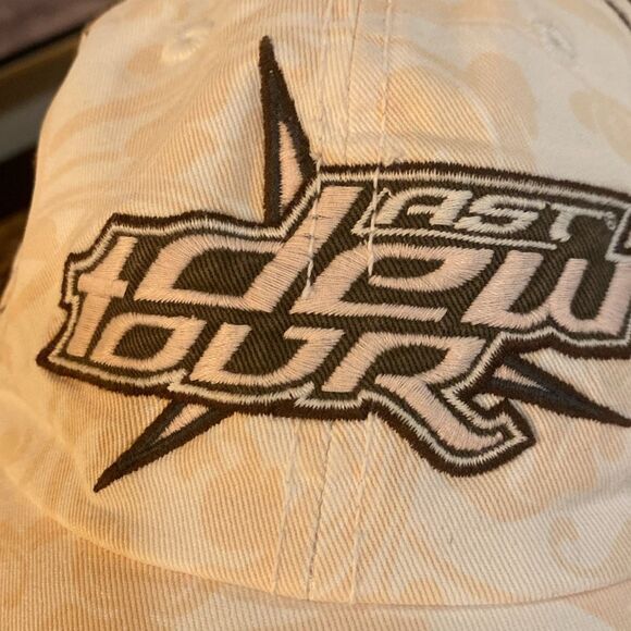 AST Dew Tour Vintage Trucker Hat Pink Floral Pattern Distressed Bill Adjustable - Picture 3 of 10